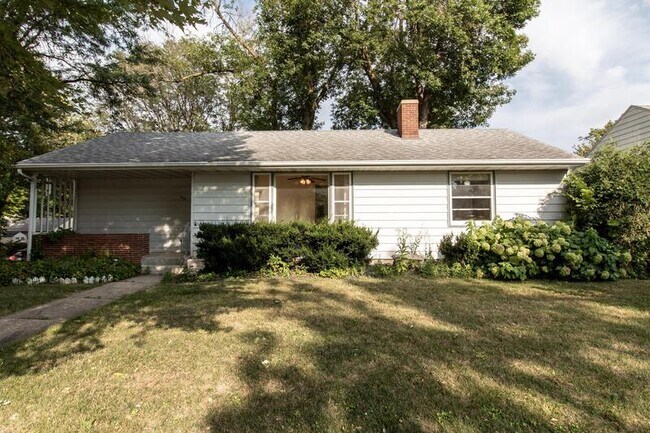 Foto del edificio - 1118 10th Ave NW