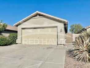 Building Photo - 4734 E Tanglewood Dr