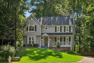 Building Photo - 2799 Brookcliff Landing NE