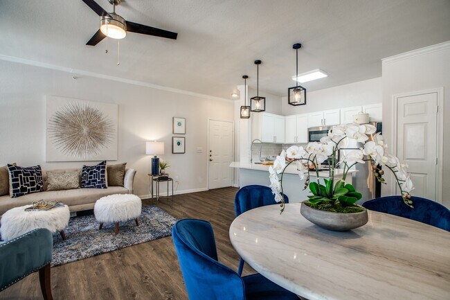 Foto del edificio - The Brook TX