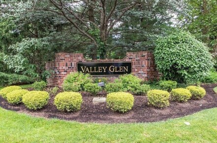 Foto del edificio - 313 Glen Ln