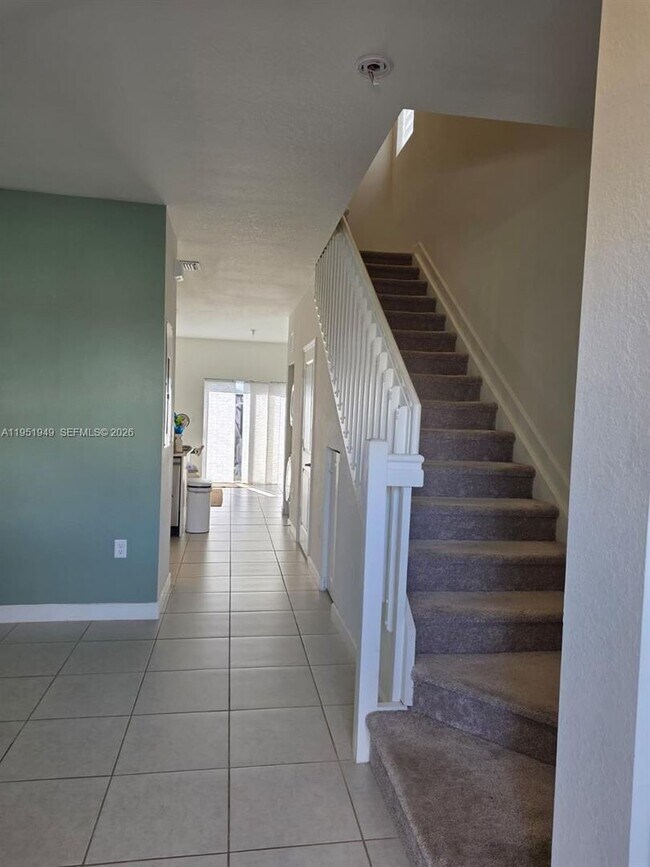 Foto del edificio - 29224 SW 162nd Ct