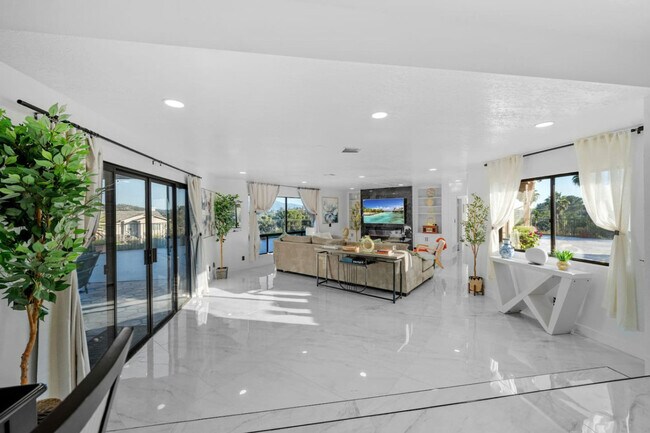 Foto del edificio - 14552 Skyline Truck Trail