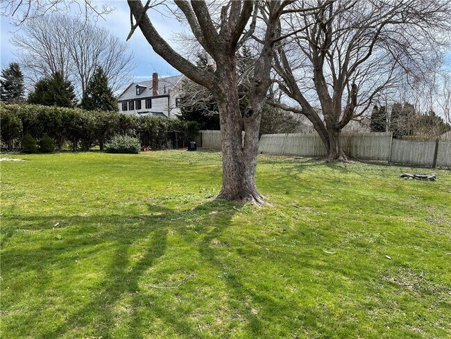 Foto del edificio - 4 Almy Ct