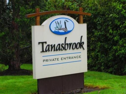 Primary Photo - 1541 NW Tanasbrook Ct