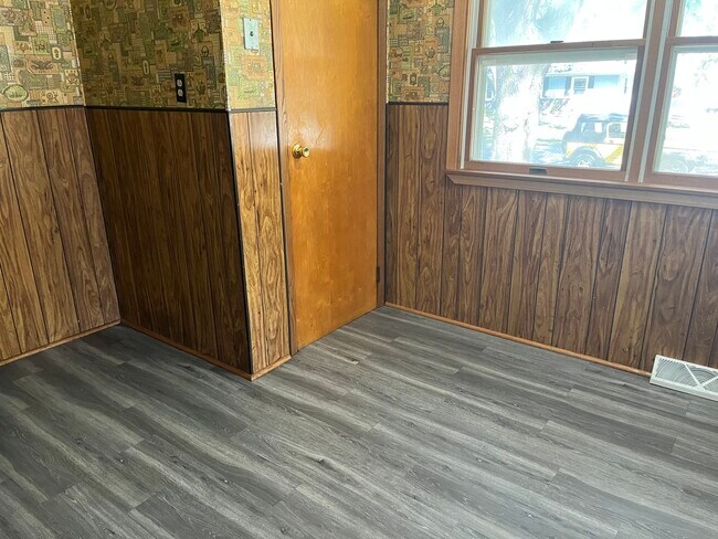 Foto del edificio - 2310 Countryside Ave
