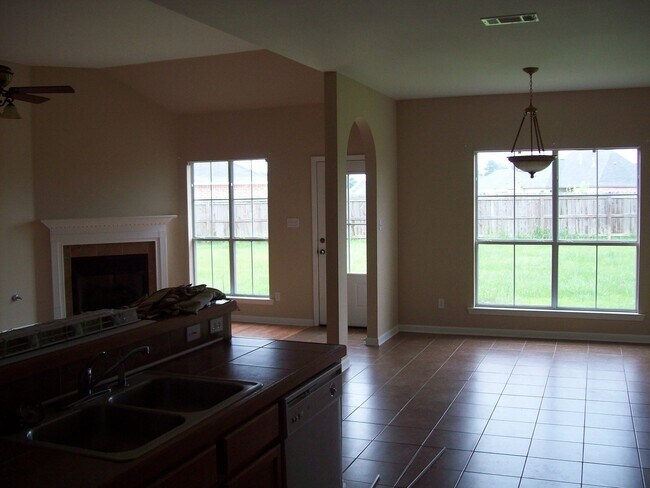 Foto del edificio - 26043 Wimbledon Dr