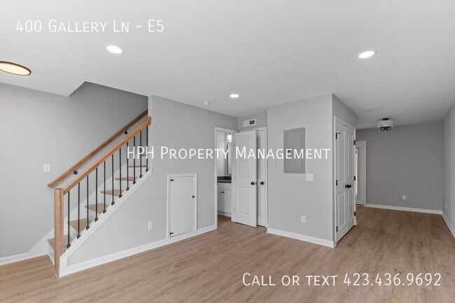 Foto del edificio - 400 Gallery Ln