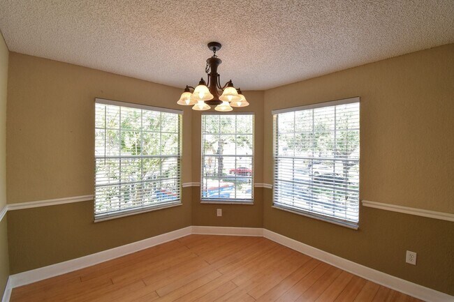 Foto del edificio - 3 br, 2 bath House - 686 Roaring Drive #342