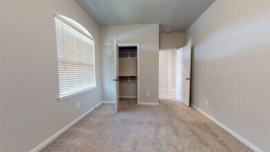 Building Photo - 28715 Possession Island Ln