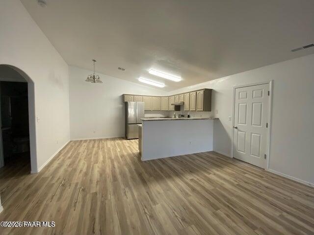 Foto del edificio - 8633 E Yavapai Rd