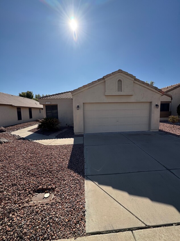 Foto principal - 10505 W Tonopah Dr