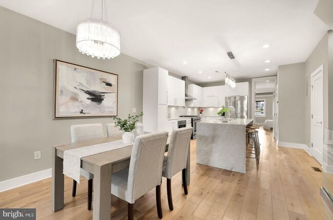 Building Photo - Charming 3BR Townhome in Washington, DC