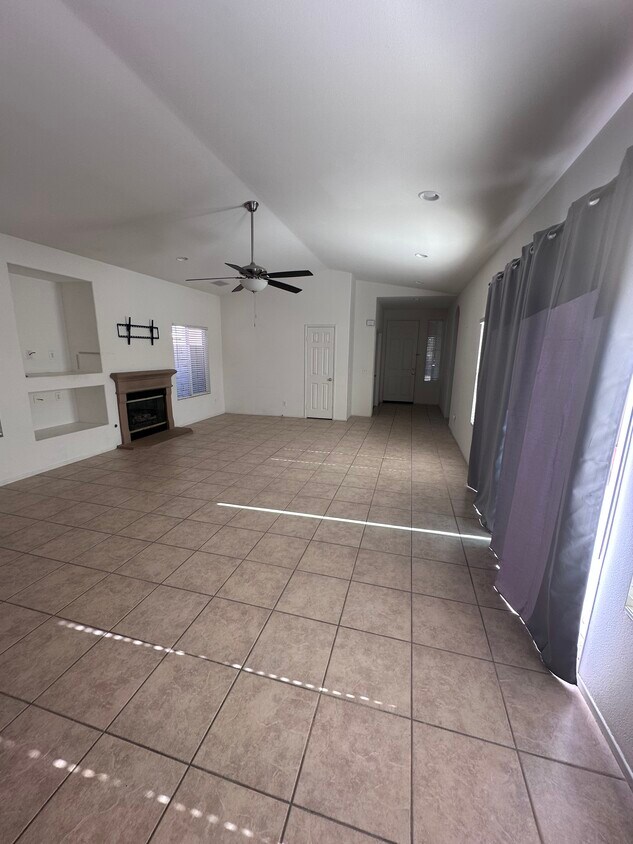 Building Photo - 26701 Rio Dulce Rd