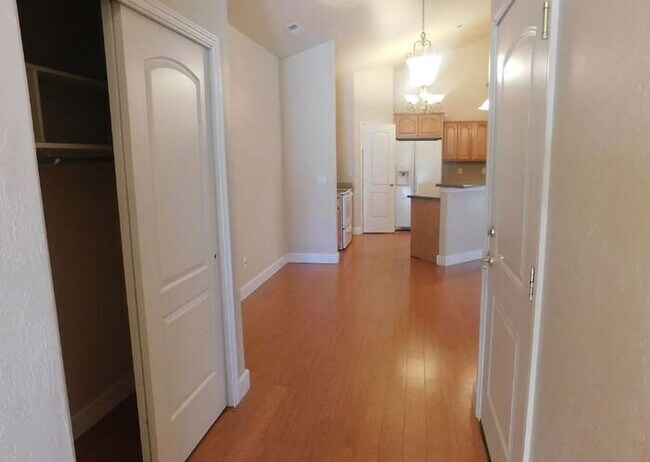 Foto del edificio - Spacious 3-Bedroom Home for Rent in Palisa...