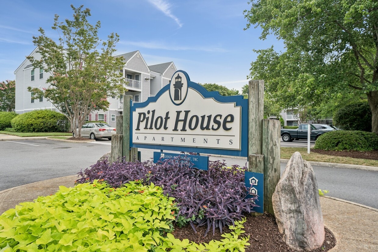Primary Photo - Pilot House Apartments - Tax Credit