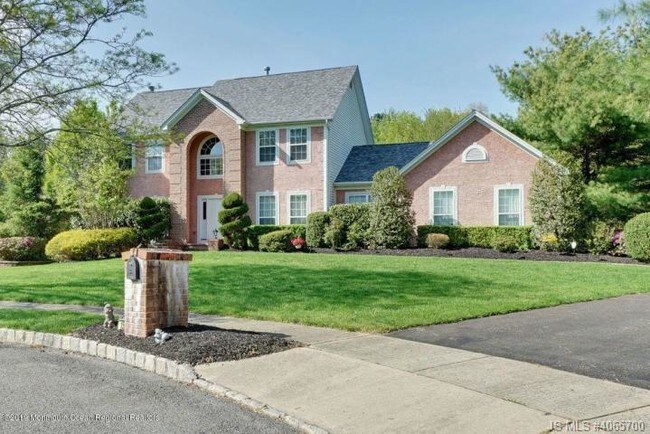 Building Photo - 1576 Greenleaf Ct