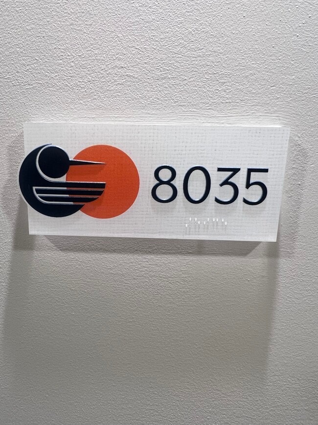Foto del edificio - 467 West Ave