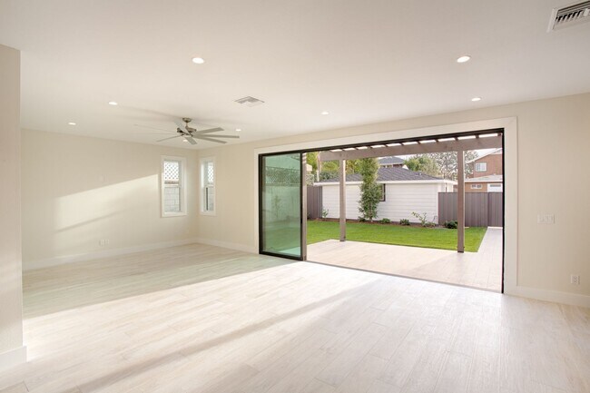 Foto del edificio - Modern Farmhouse Style - Custom Crafted Ho...