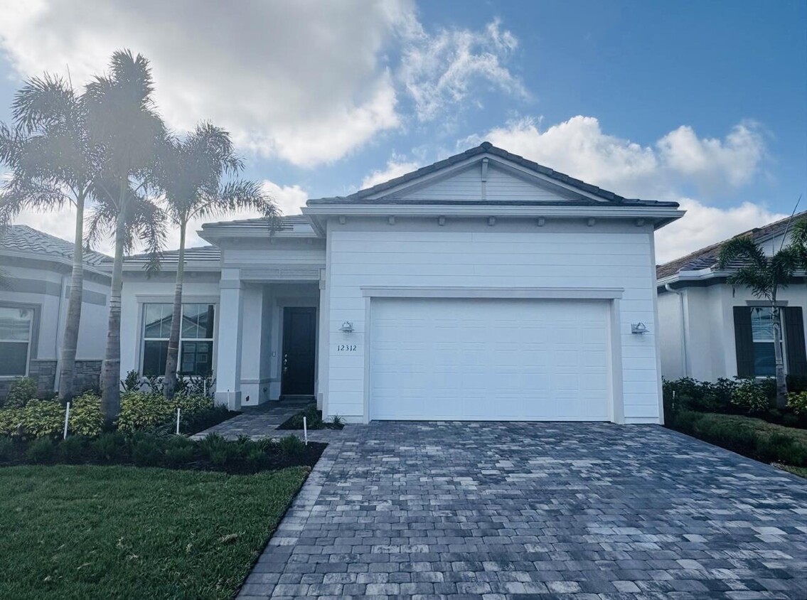 Foto principal - 12312 Frontline Ln