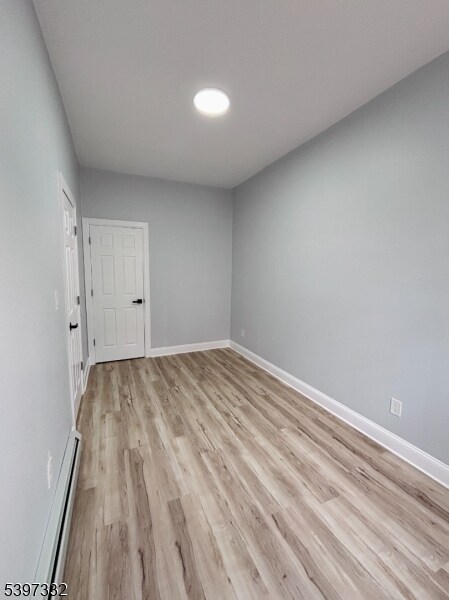 Building Photo - 48 N York St