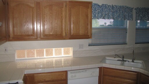 Building Photo - 790 San Remo Way