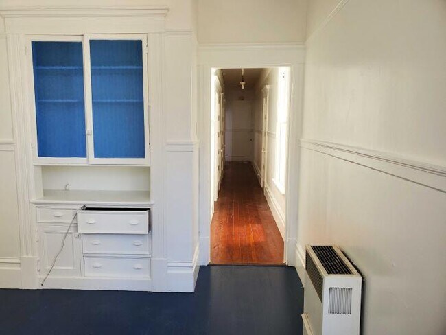 Building Photo - 3 bedroom in San Francisco CA 94117