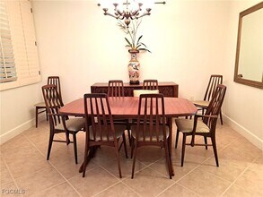 Building Photo - 11600 Court of Palms