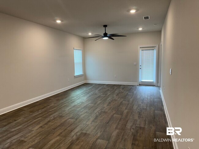 Foto del edificio - 19130 Treehill Ln