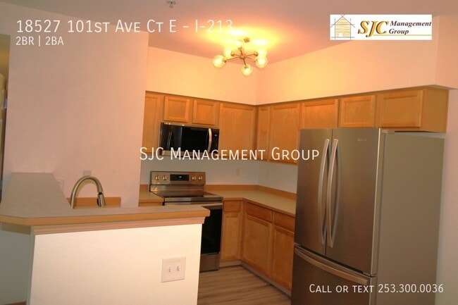 Foto del edificio - 18527 101st Ave Ct E