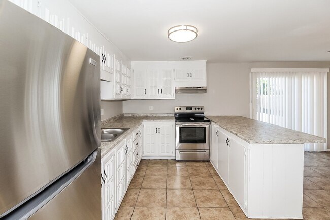 Foto del edificio - 7416 W Palm Ln