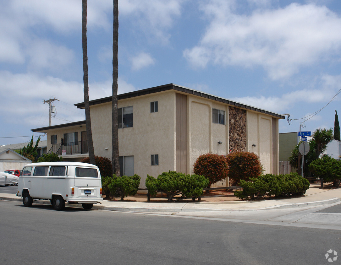 Building Photo - Basswood Apartments