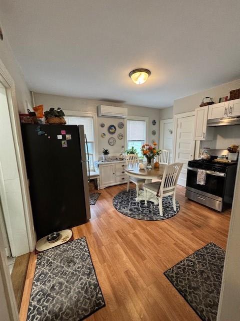 Building Photo - 22-22 10th St