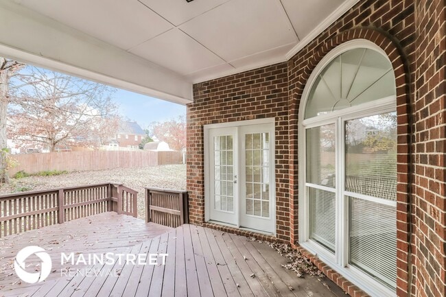 Building Photo - 9 Oliver Ct