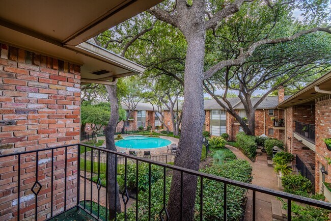 Foto del edificio - 6106 Averill Way