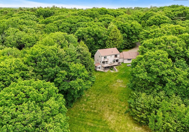 Building Photo - 110 Timber Ln