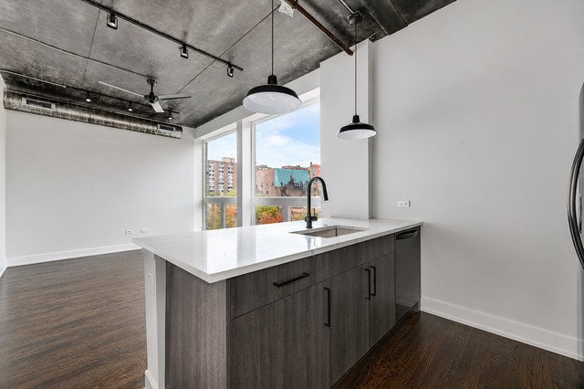 Foto del edificio - 4720 N Sheridan Rd