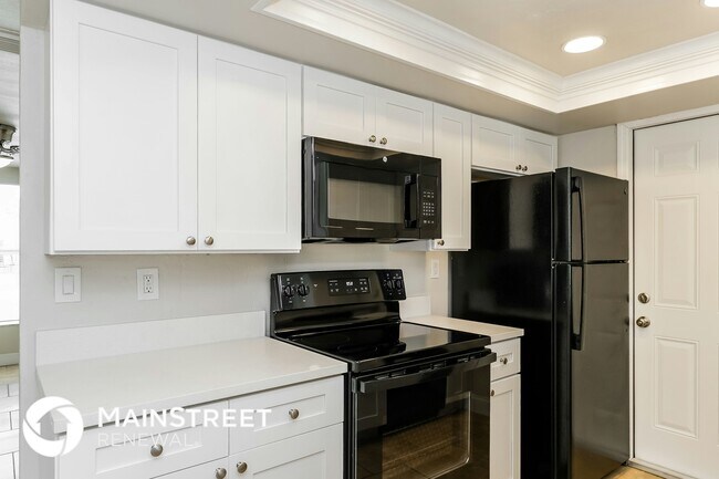 Foto del edificio - 7625 Ilex Dr