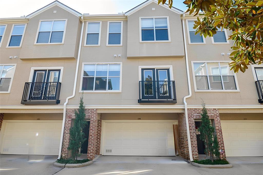 Foto principal - 12707 Boheme Dr
