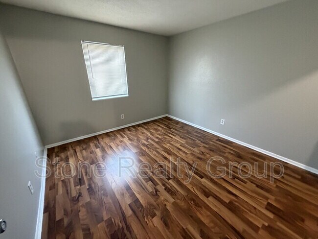 Foto del edificio - 2306 N Ritter Ave