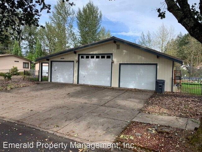 Building Photo - 3 br, 2 bath House - 2229 32nd St