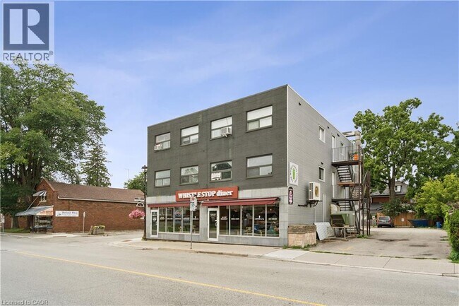 Photo du bâtiment - 1 Elgin St N