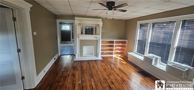 Foto del edificio - 2 Butler St