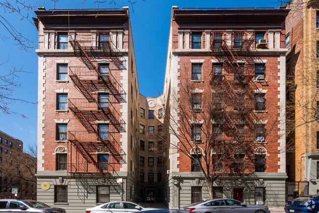 Building Photo - 100 Cabrini Boulevard