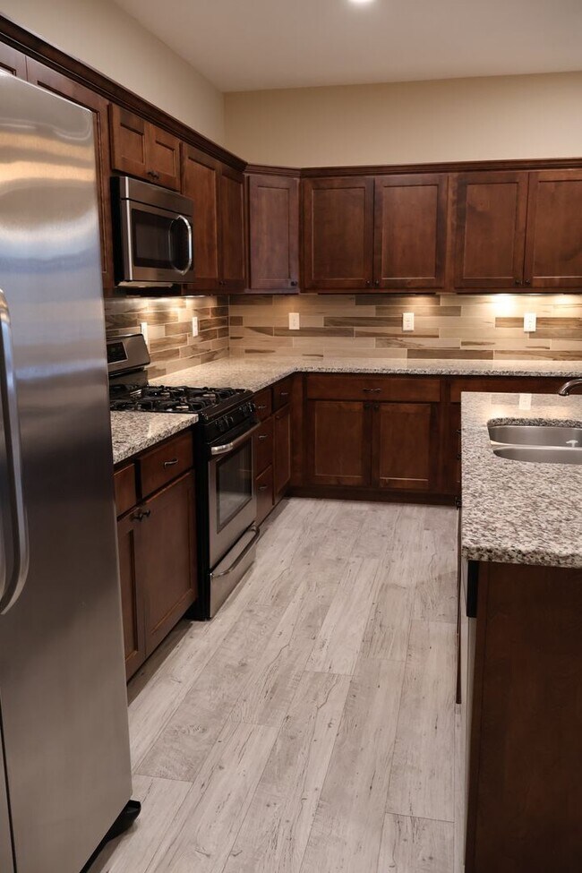 Foto del edificio - Beautiful Home in Valley West Subdivision