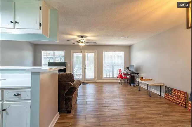 Building Photo - 109 Woodberry Dr