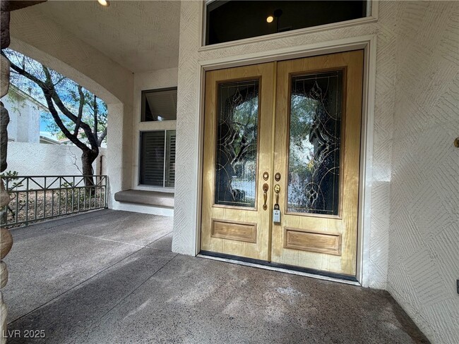 Foto del edificio - 9604 Coral Rose Ct