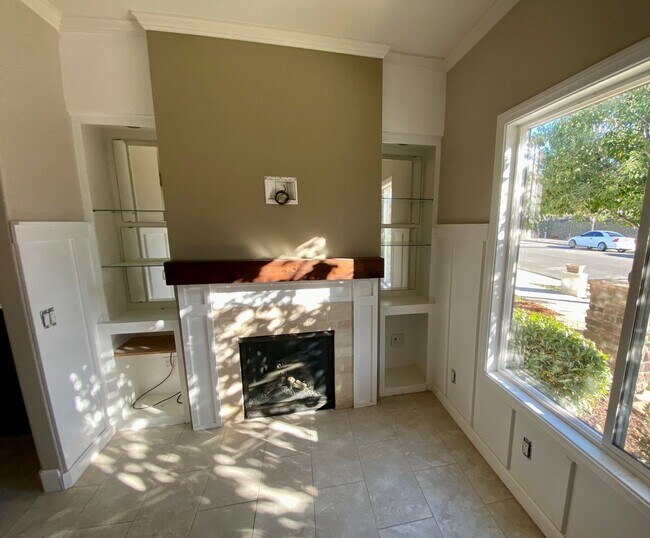 Building Photo - San Carlos Custom Home