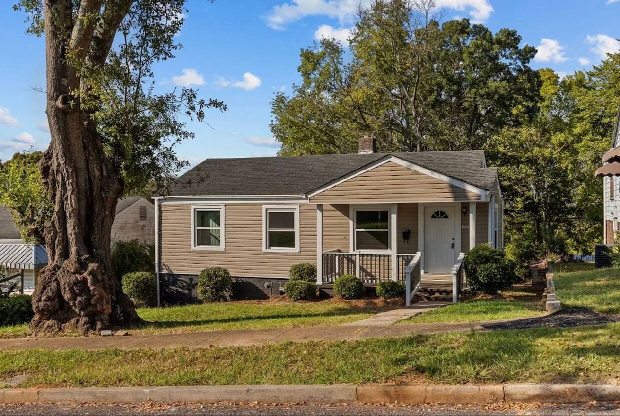 Foto principal - 1404 32nd Street Ensley