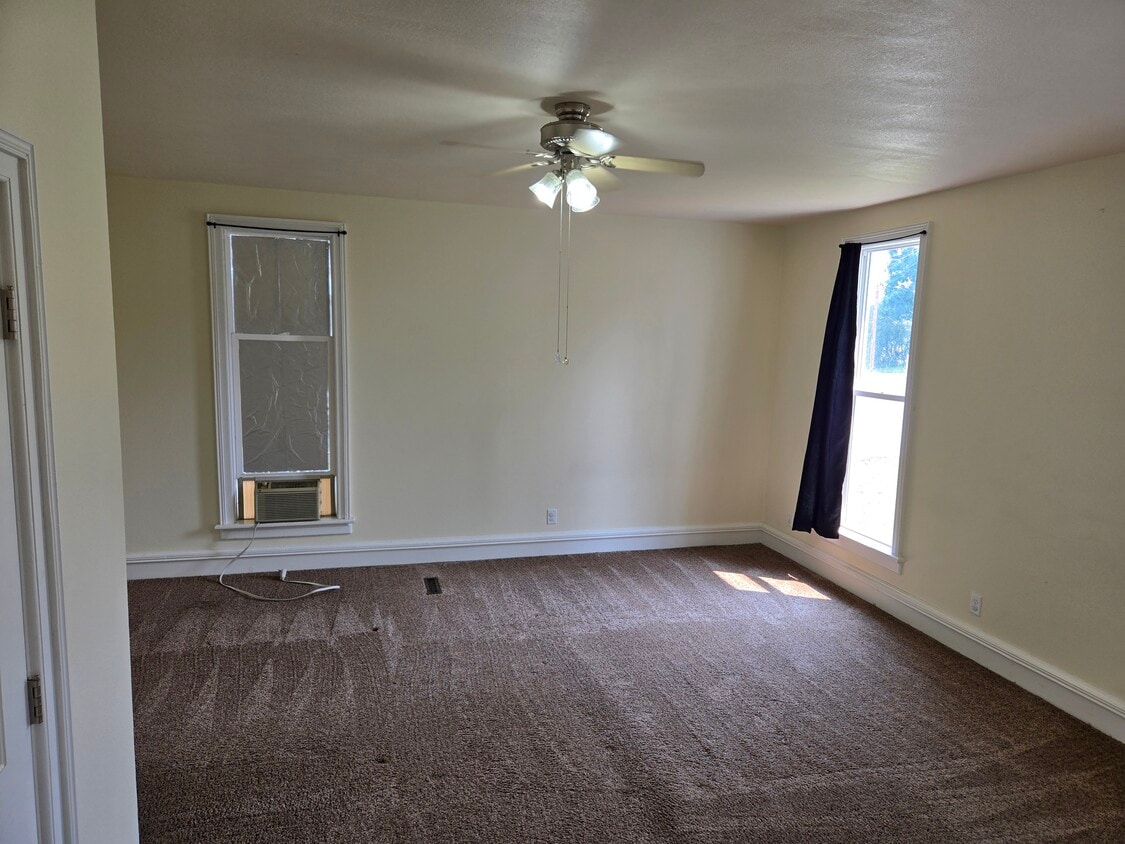 Bedroom - 1334 Merryman St